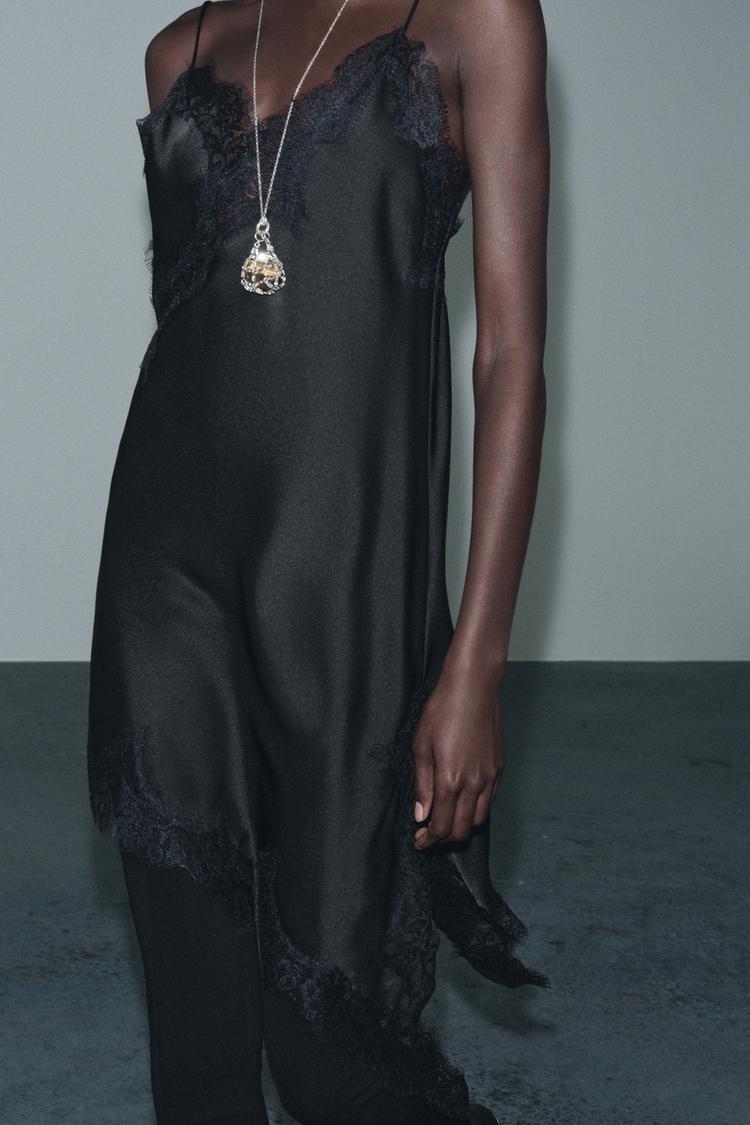 Elisa | Abito Asimmetrico in Pizzo