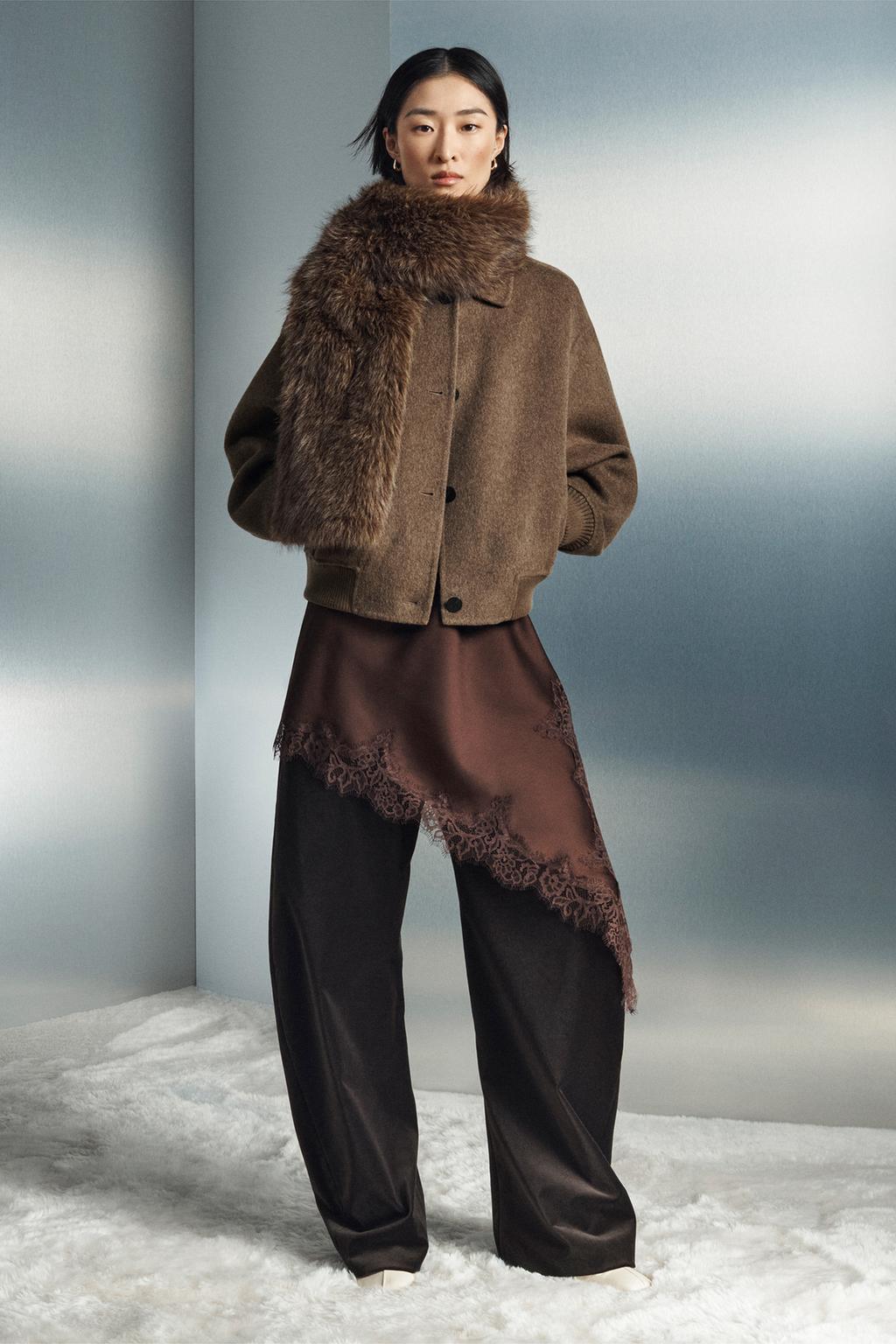 Elisa | Abito Asimmetrico in Pizzo